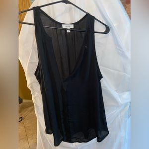 Black sleeveless shirt